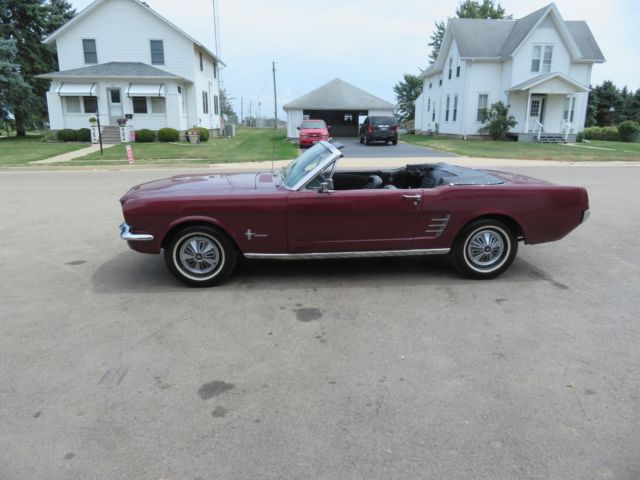 1966 Ford Mustang CONVERTIBLE - photo 3