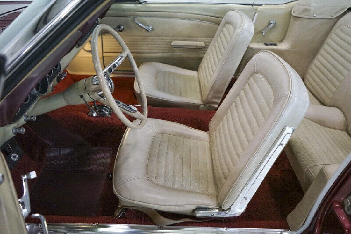 1966 Ford Mustang Convertible - photo 12