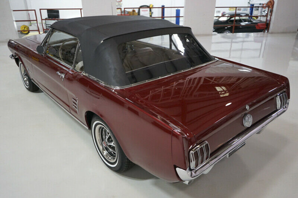 1966 Ford Mustang Convertible - photo 9