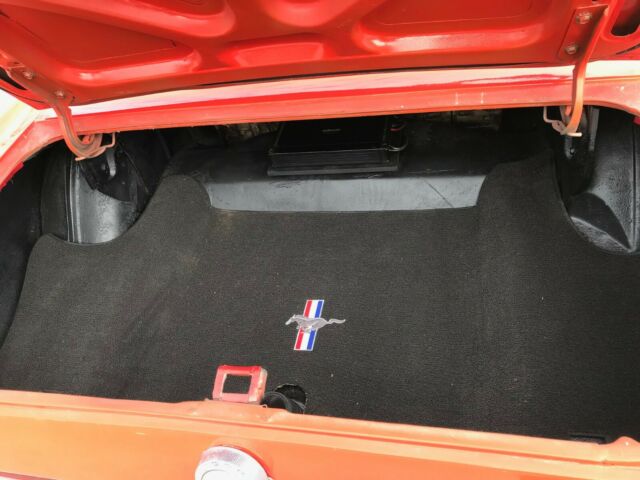 1966 Ford Mustang Pony interior - photo 10