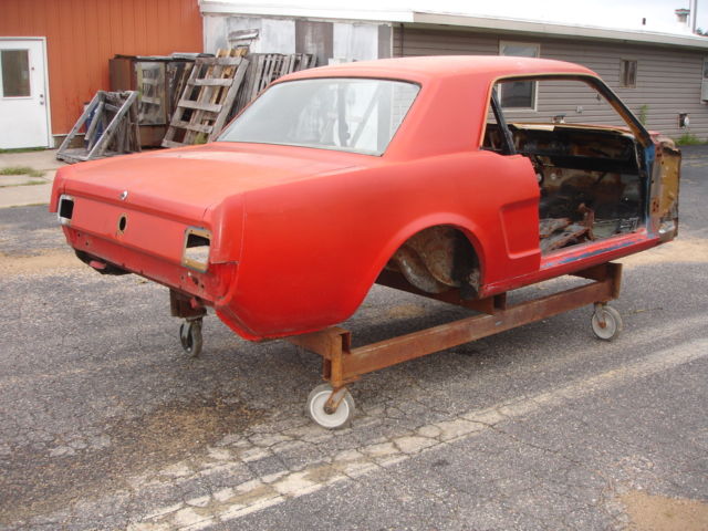 1966 Ford Mustang - photo 3