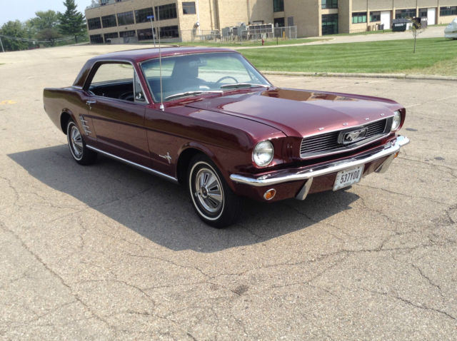 1966 Ford Mustang - photo 3