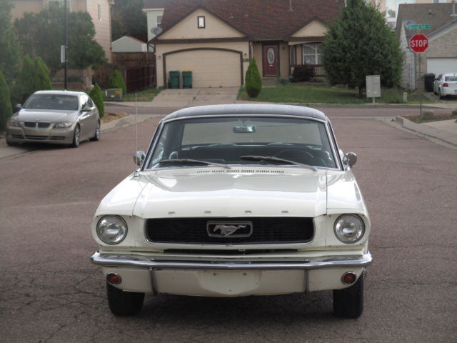1966 Ford Mustang - photo 2