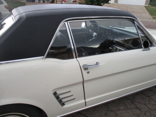 1966 Ford Mustang - photo 6