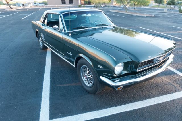 1966 Ford Mustang - photo 3