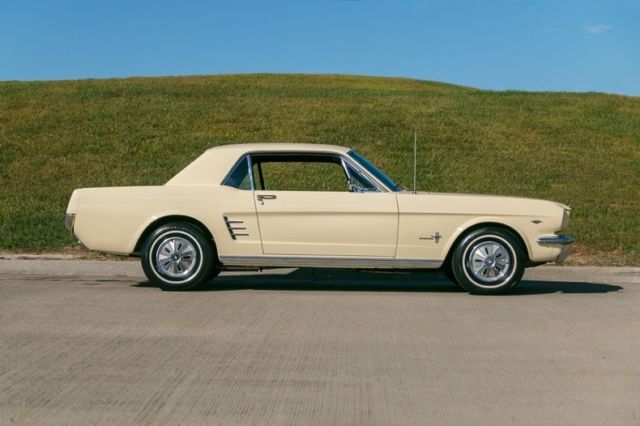 1966 Ford Mustang Free Shipping Until December 1 - photo 12
