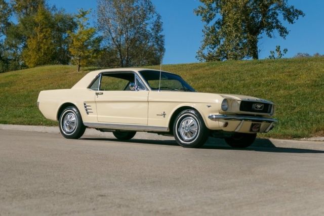 1966 Ford Mustang Free Shipping Until December 1 - photo 13