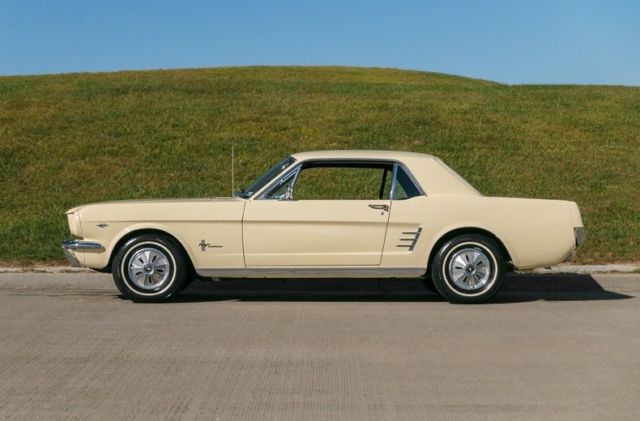 1966 Ford Mustang Free Shipping Until December 1 - photo 5