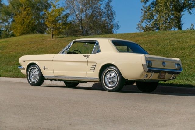 1966 Ford Mustang Free Shipping Until December 1 - photo 7