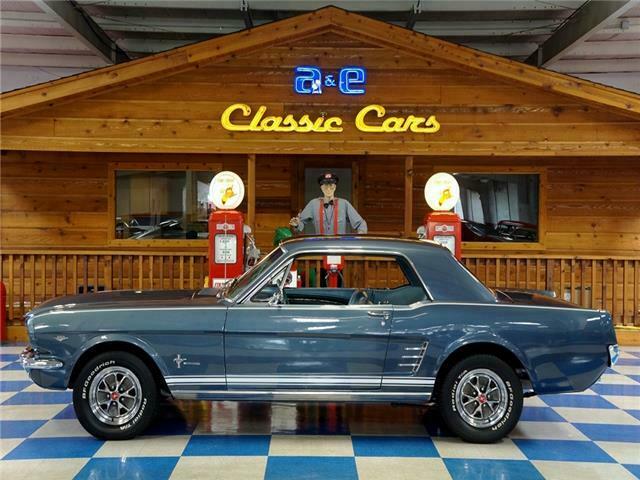 1966 Ford Mustang 351W / 5 Speed Borg Warner - photo 2