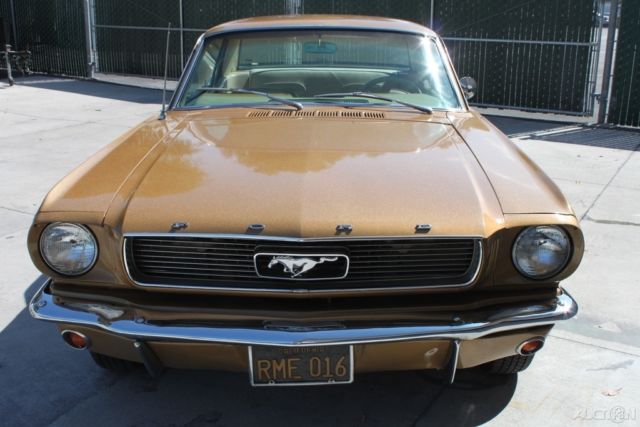 1966 Ford Mustang - photo 3