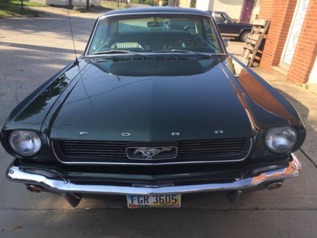 1966 Ford Mustang Coupe A Code Automatic Trans. Gorgeous Restoration 1966 Ford Mustang Green/White Deluxe Pony