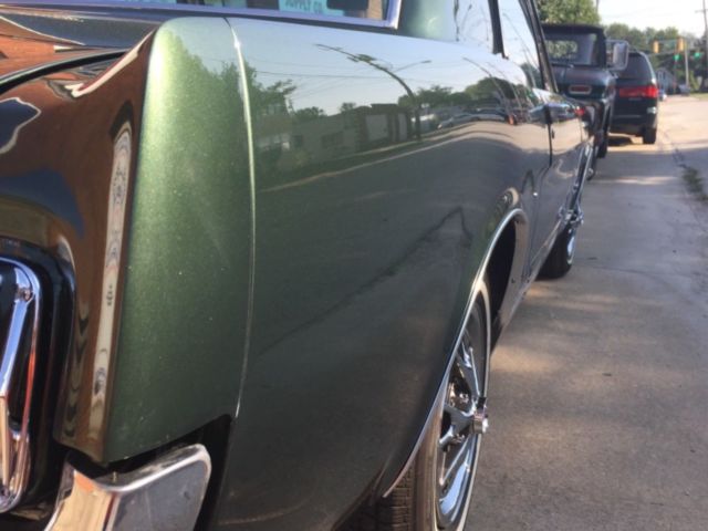 1966 Ford Mustang Green/White Deluxe Pony - photo 3
