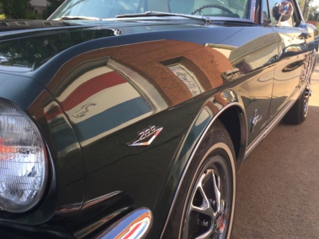 1966 Ford Mustang Green/White Deluxe Pony - photo 4