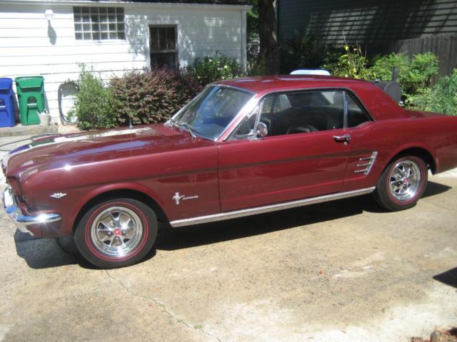 1966 Ford Mustang - photo 2