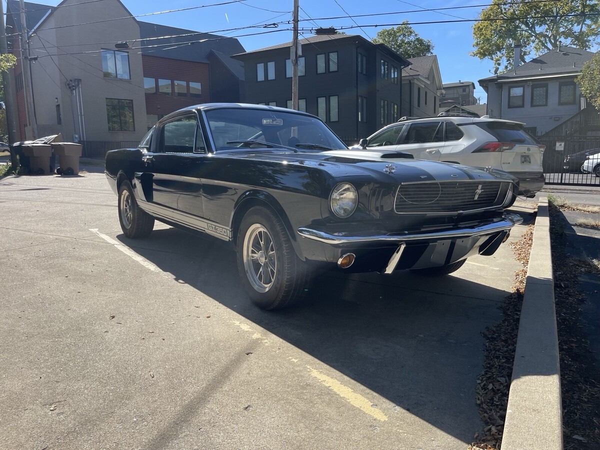 1966 Ford Mustang Fastback V8 - photo 10