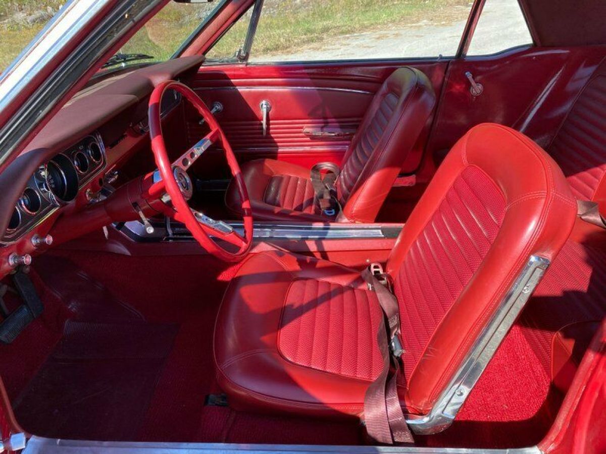 1966 Ford Mustang - photo 2