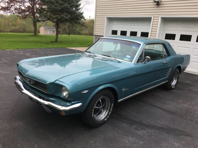 1966 FORD MUSTANG COUPE FROM TEXAS 1966 Ford Mustang