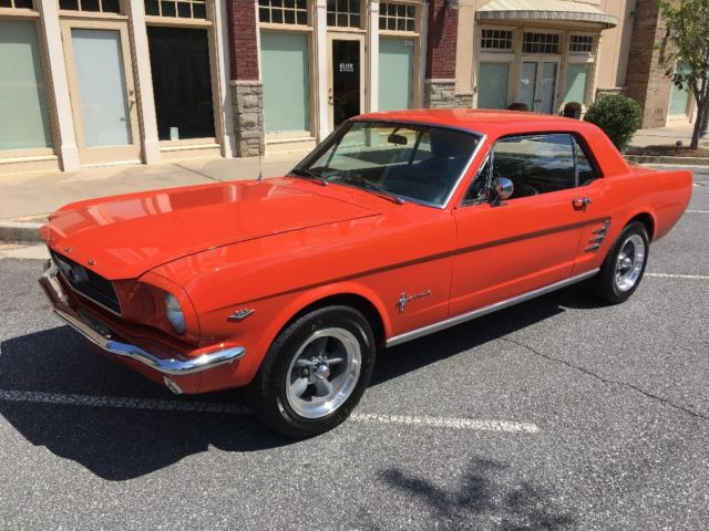 1966 Ford Mustang - photo 2