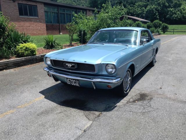 1966 Ford Mustang Coupe
