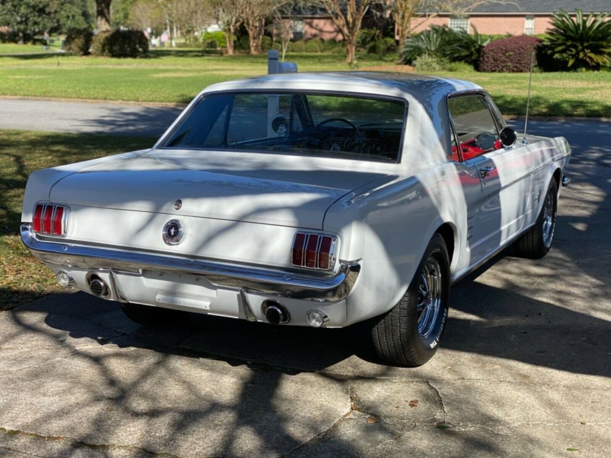 1966 Ford Mustang - photo 9