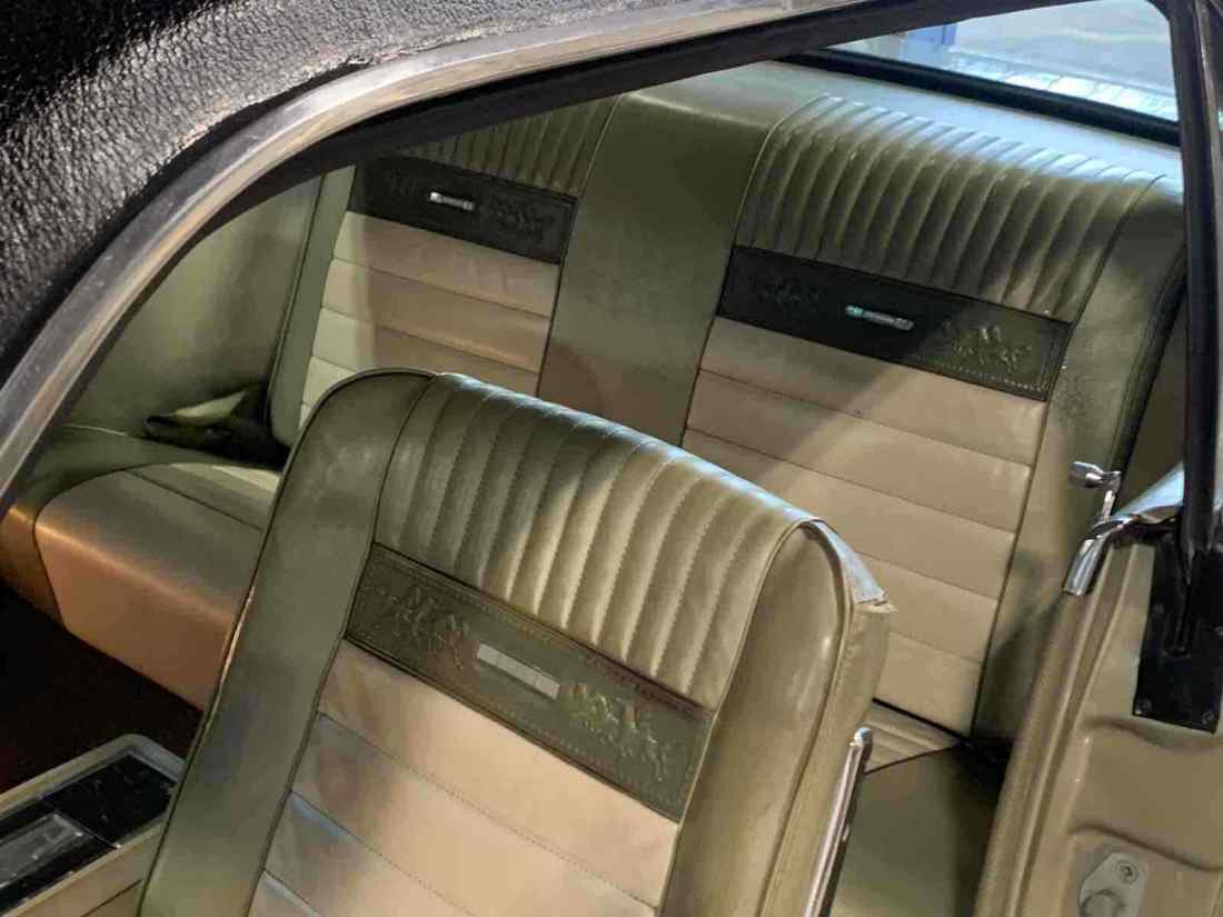 1966 Ford Mustang vinyl top - photo 10