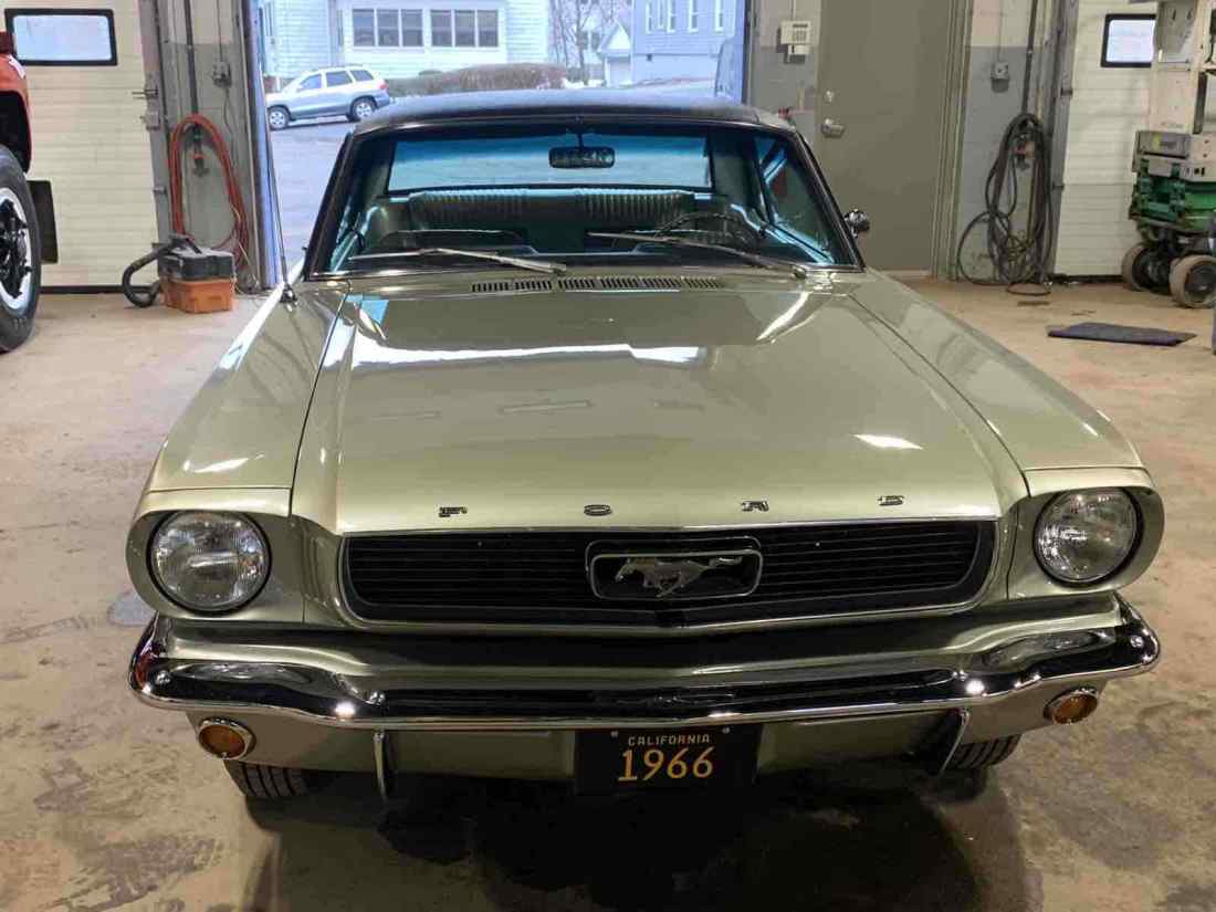 1966 Ford Mustang vinyl top - photo 5