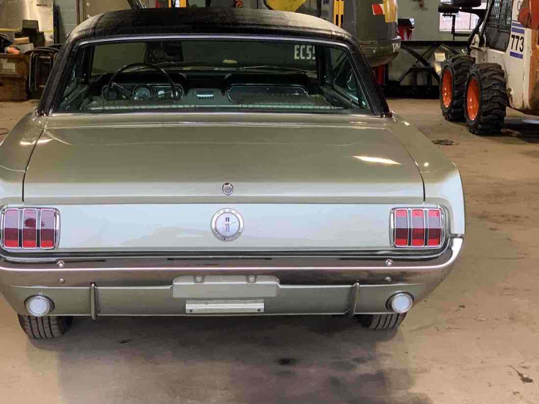 1966 Ford Mustang vinyl top - photo 6