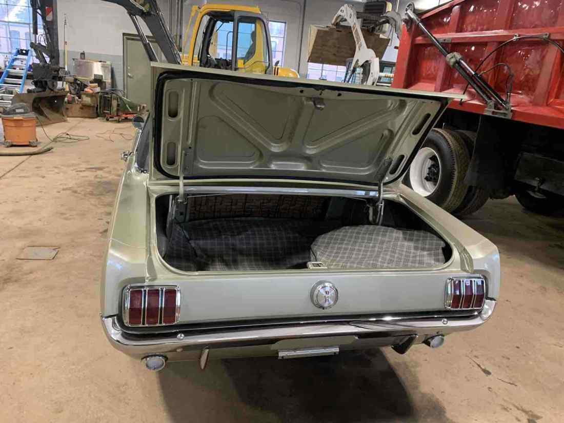 1966 Ford Mustang vinyl top - photo 8