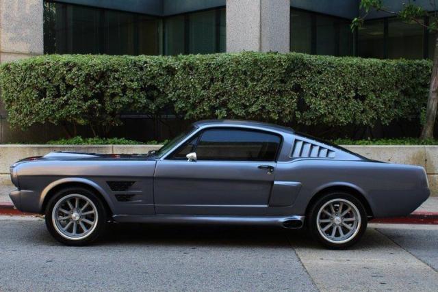 1966 Ford Mustang Fastback - photo 2