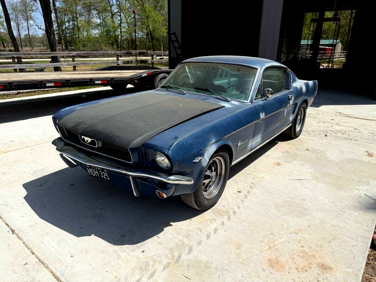 1966 Ford Mustang Fastback "C" code 289-V8! - photo 2