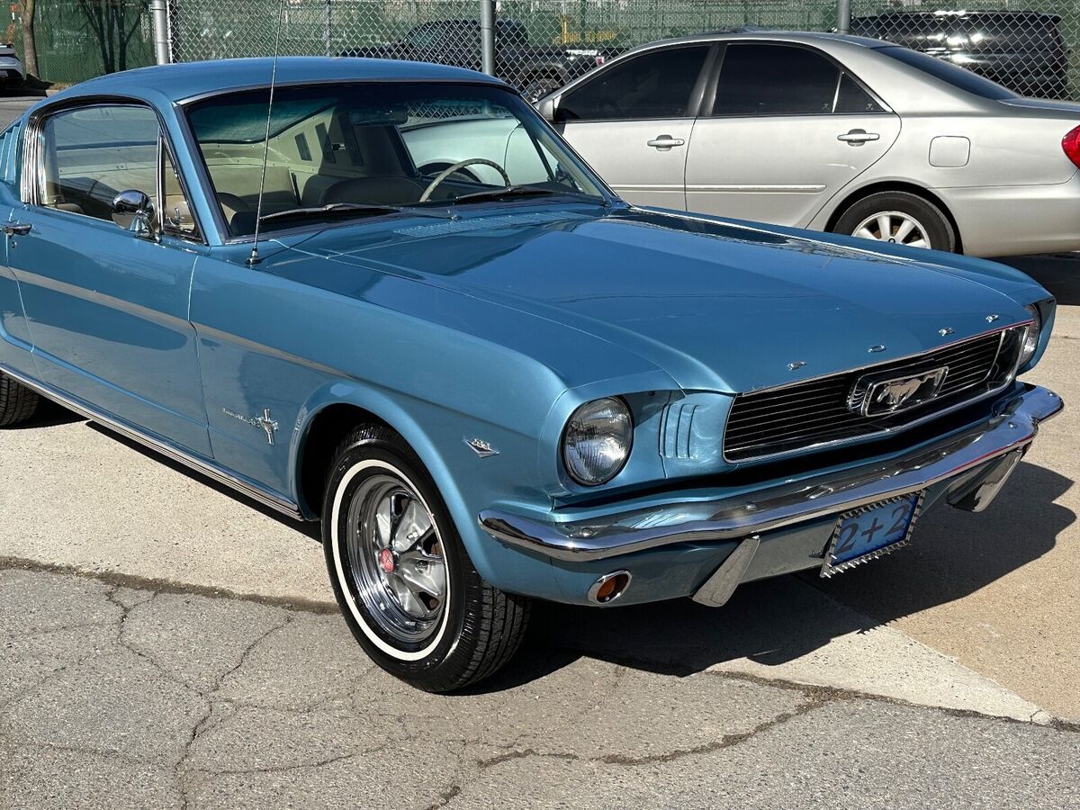 1966 Ford Mustang - photo 2