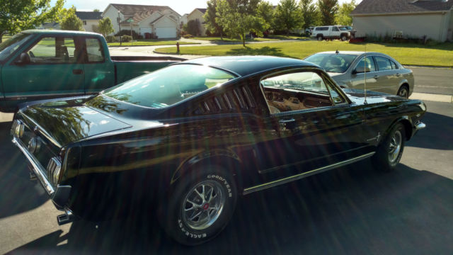 1966 Ford Mustang 2+2 fastback - photo 5