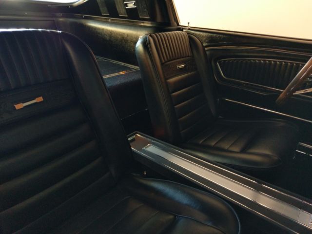 1966 Ford Mustang - photo 3