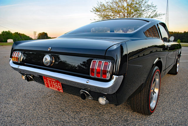 1966 Ford Mustang - photo 10