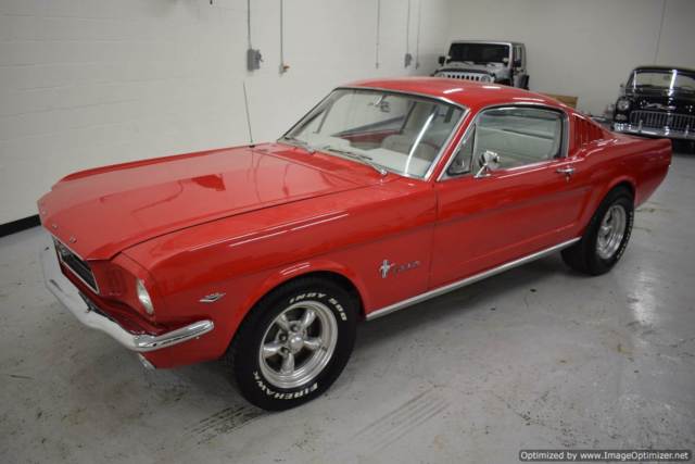 1966 Ford Mustang Fastback - photo 2