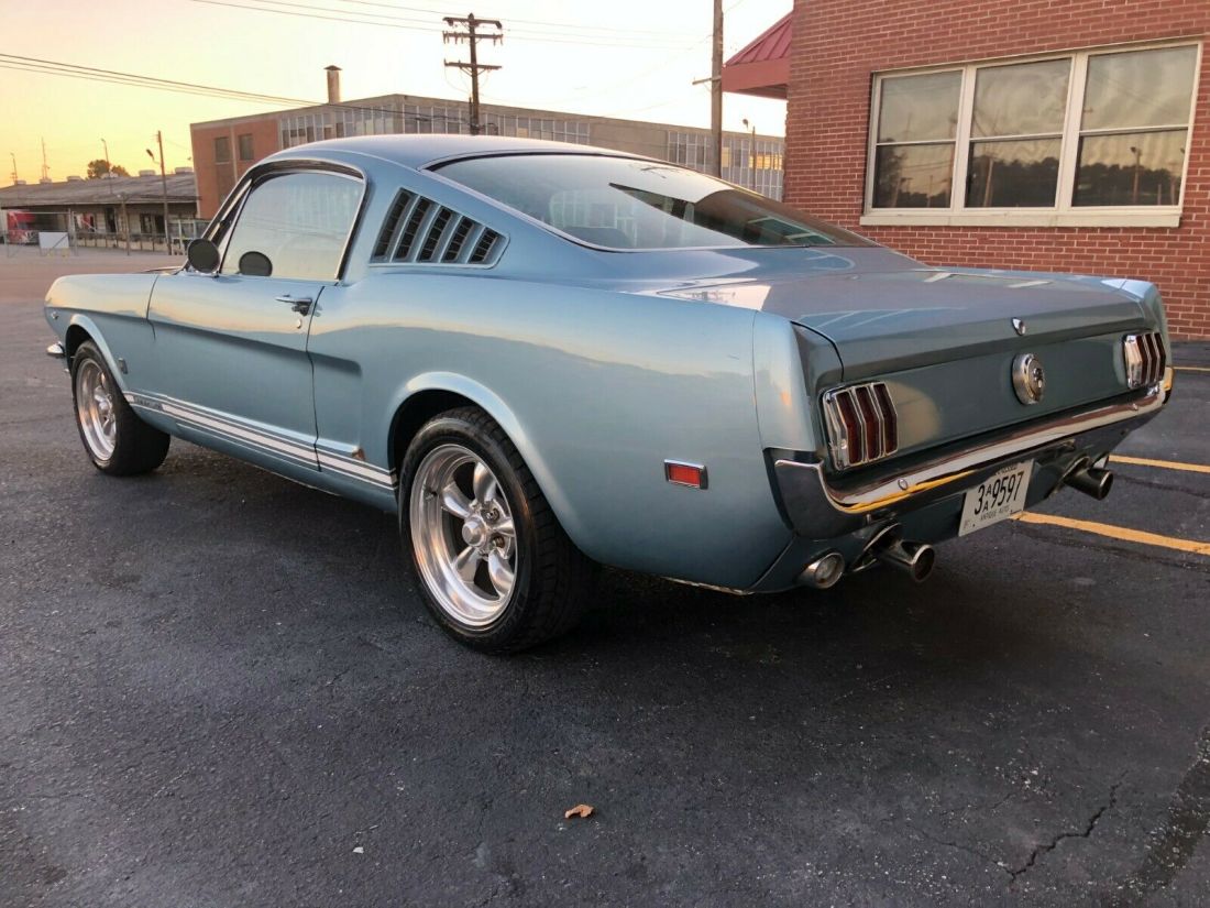 1966 Ford Mustang - photo 11