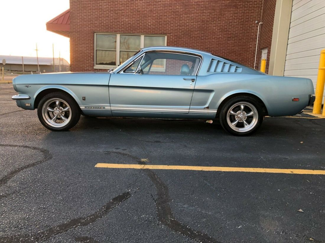 1966 Ford Mustang - photo 4