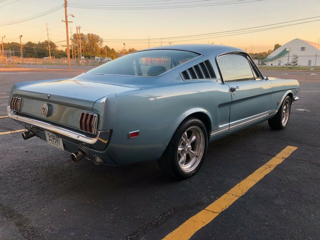 1966 Ford Mustang - photo 8