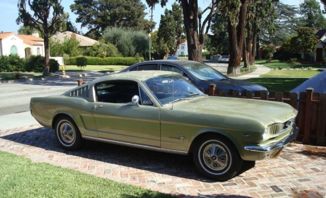 1966 Ford Mustang Fastback - Rare Sauterne Gold Metallic Color / Unmolested 1966 Ford Mustang