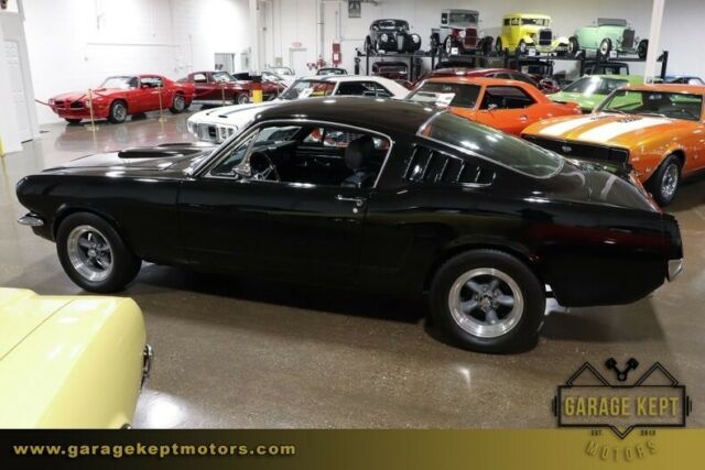1966 Ford Mustang Fastback - photo 8