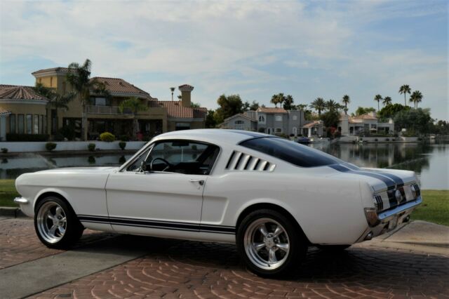 1966 Ford Mustang Fastback Resto Mod - photo 6