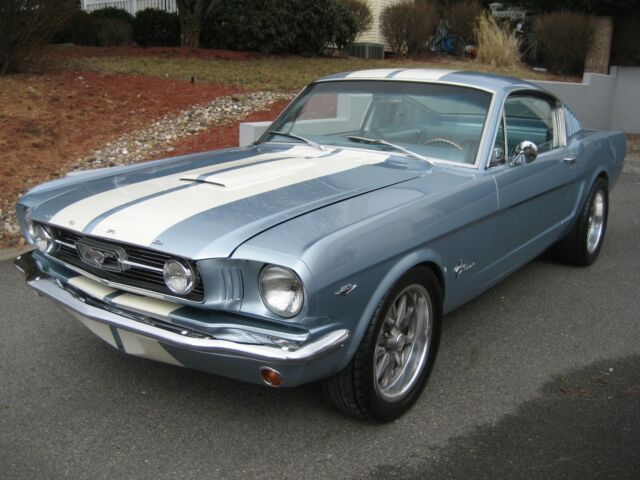 1966 Ford Mustang FASTBACK - photo 4