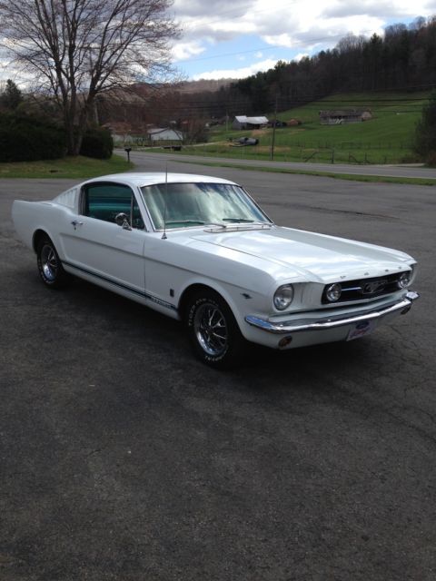 1966 Ford Mustang - photo 11
