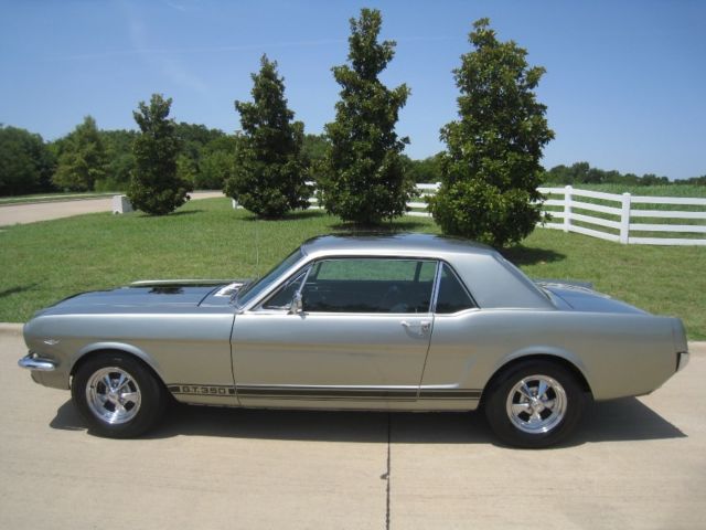 1966 Ford Mustang GT-350 289 Auto w/ AC - photo 10