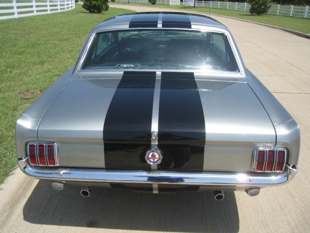 1966 Ford Mustang GT-350 289 Auto w/ AC - photo 5