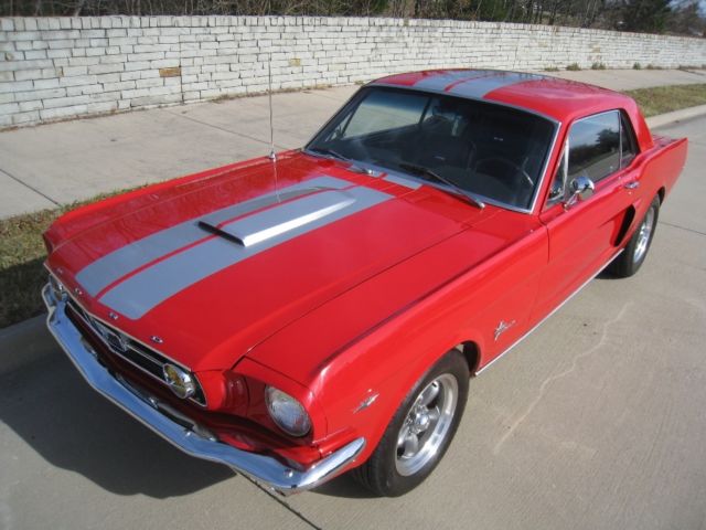 1966 Ford Mustang GT-350 - photo 2