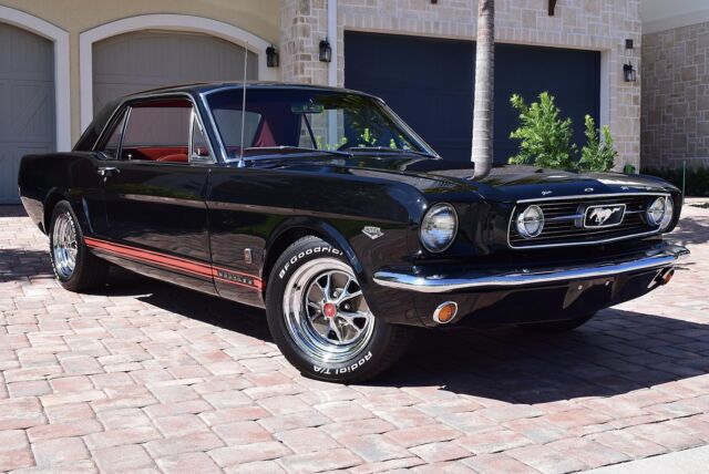 1966 Ford Mustang GT - photo 2