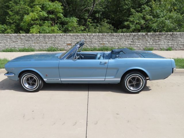 1966 Ford Mustang GT Convertible - photo 7