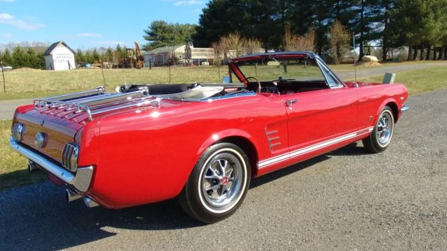 1966 Ford Mustang GT Convertible - photo 3